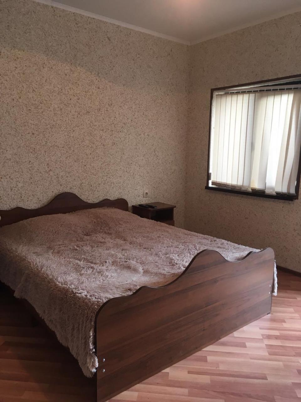 Esnat Guest House Титова 25А Sukhumi Eksteriør bilde