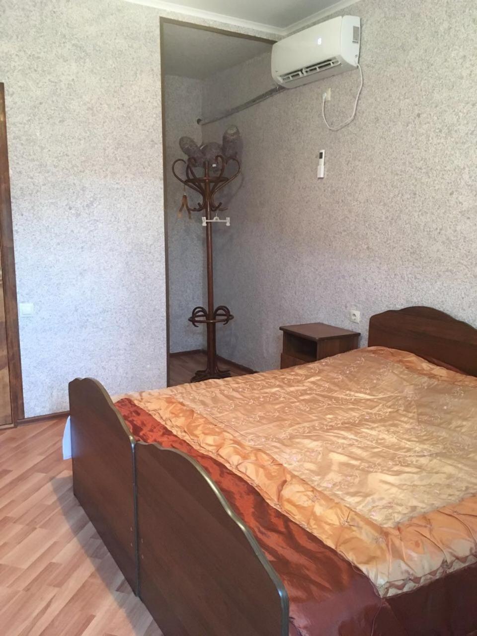 Esnat Guest House Титова 25А Sukhumi Eksteriør bilde